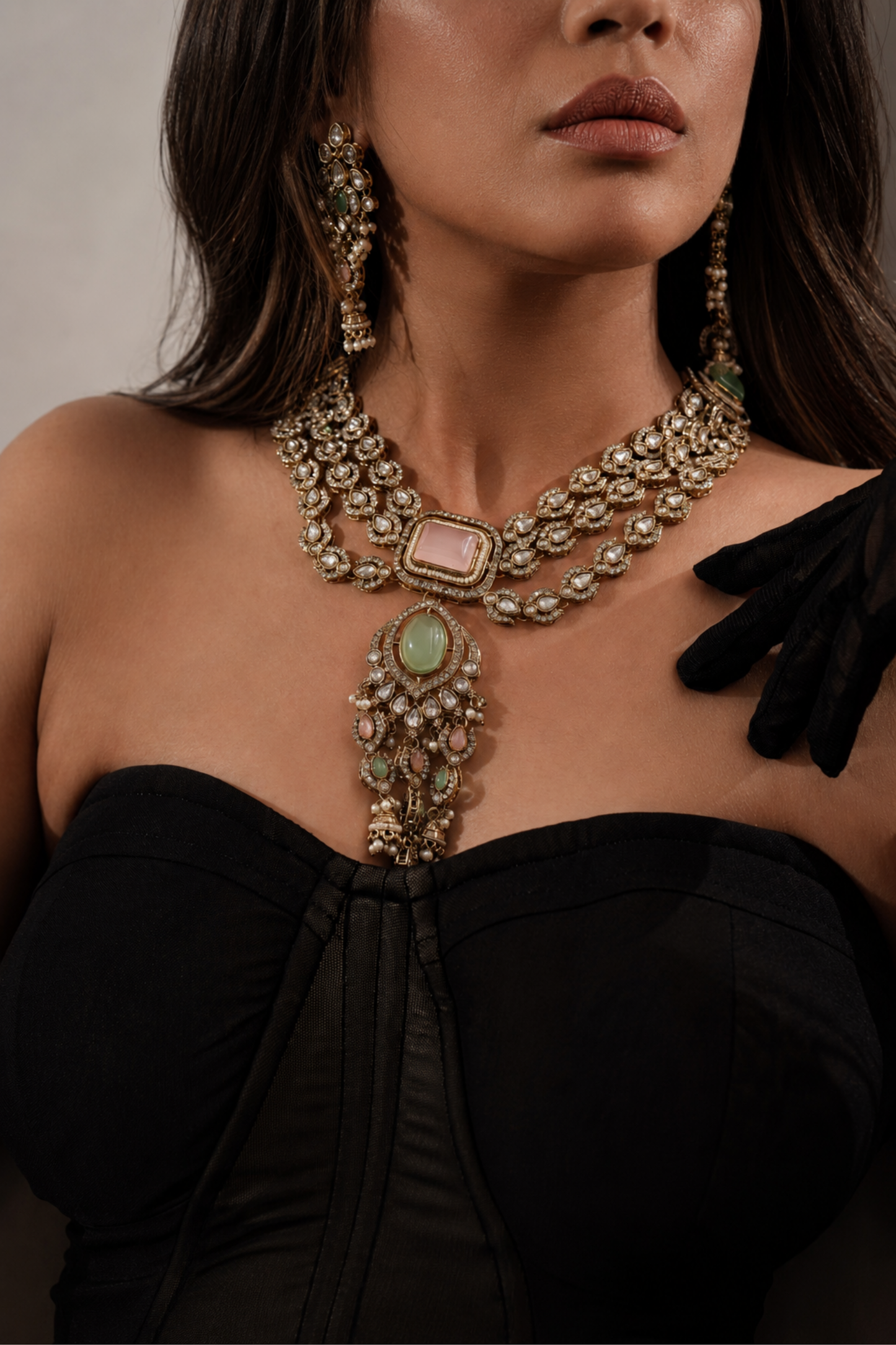 GULNAAR NECKLACE SET