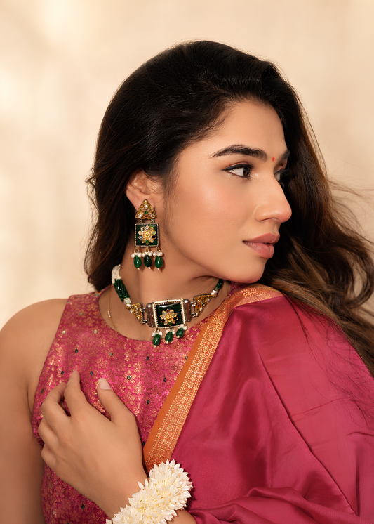 HARIT PUSHPA NECKLACE SET