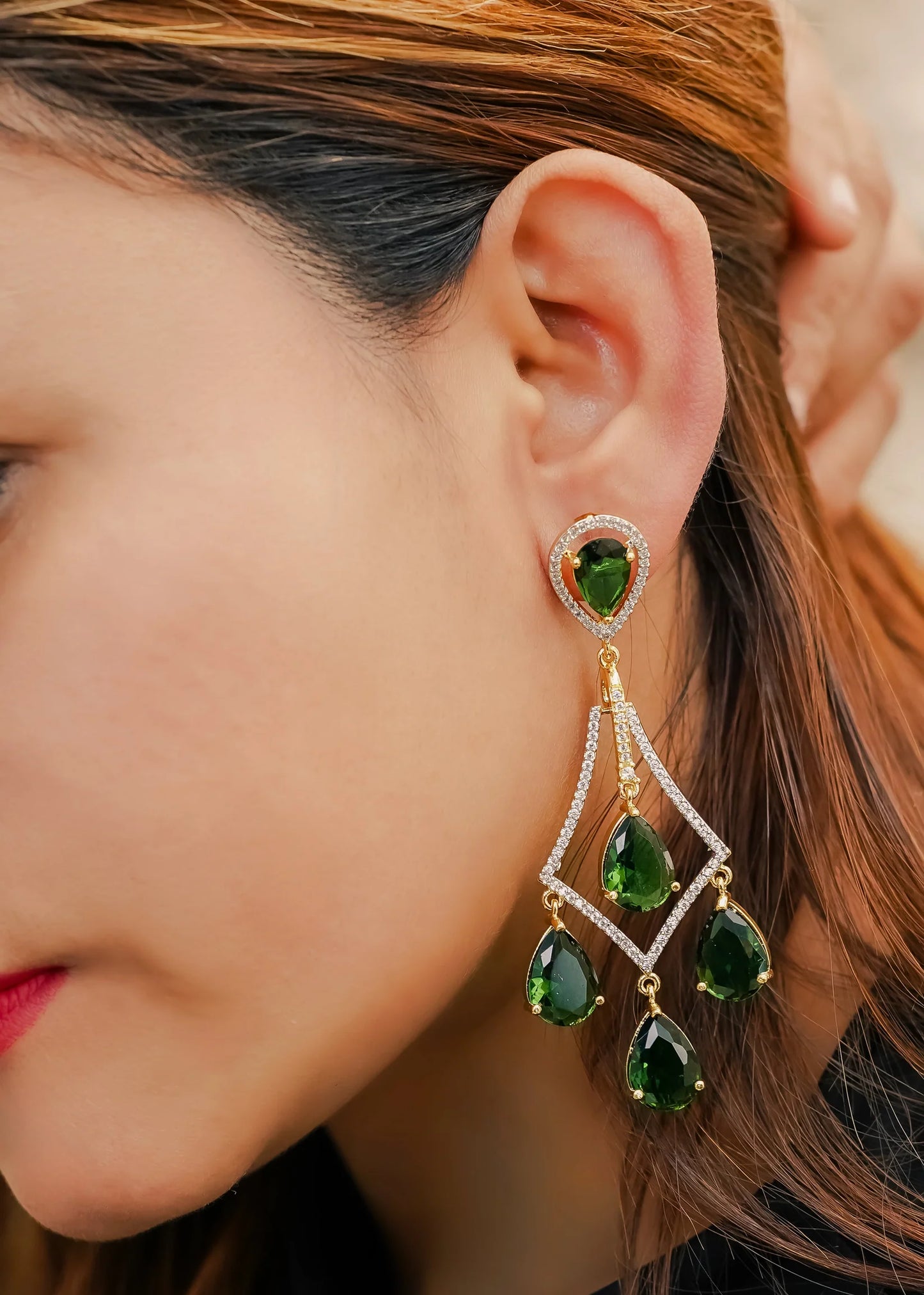 CHANDELERIA EARRINGS